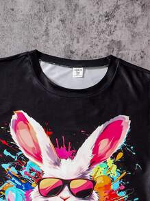SHEIN Teen Boy Casual Rabbit Graphic Print Round Neck Short Sleeve T-Shirt
