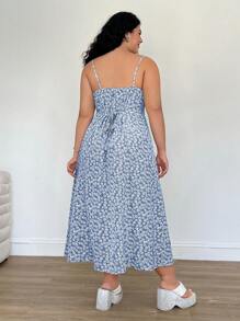 Solflare Plus Size Women Beach Vacation Outfits,White Ditsy Floral Green Strap Dress,Spring Summer Clothes Milkmaid Dress