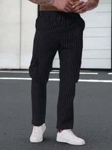 Manfinity Homme Pantalones casuales para hombres con bolsillos con parches a rayas y pierna recta, pantalones de diseñador para hombres - Negro - Ver 1