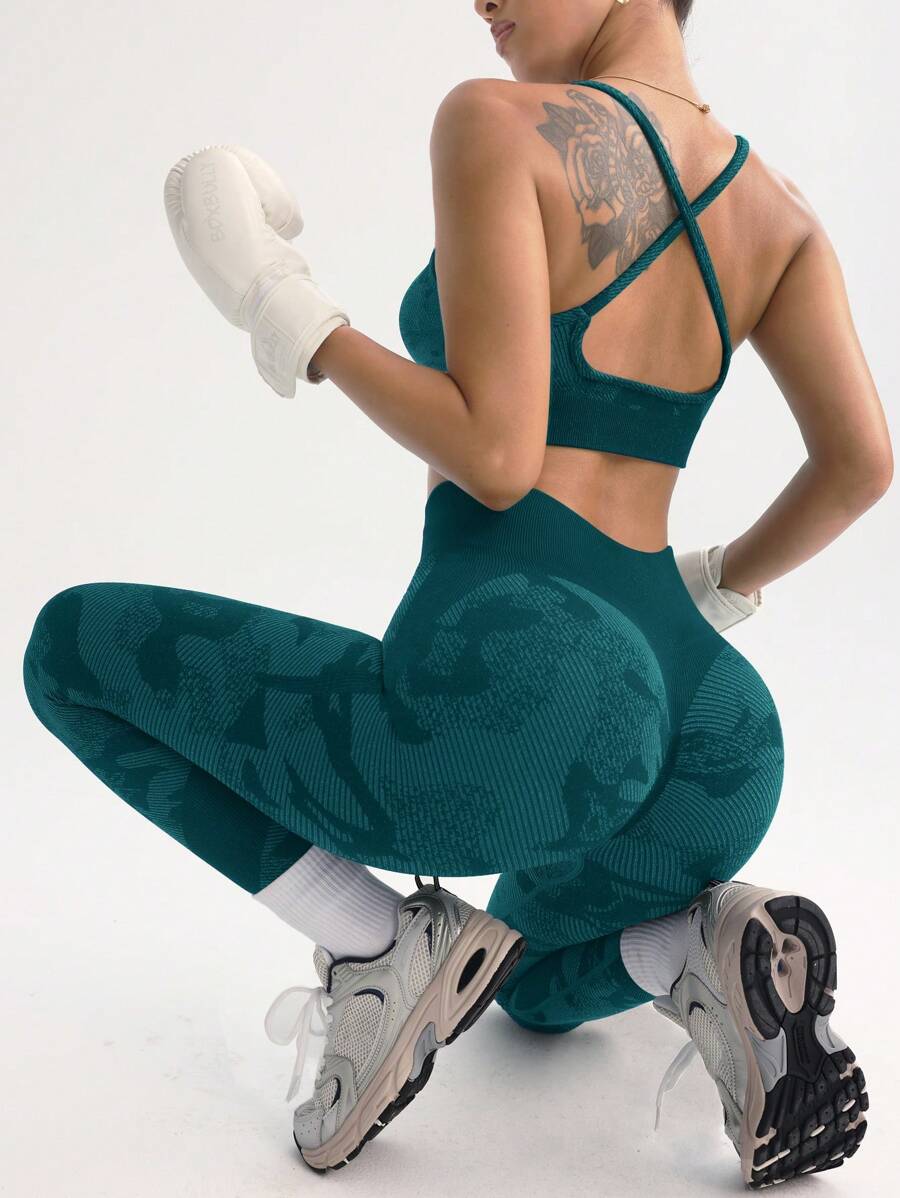 Gameset SHEIN Sport Sports Set Open Back Camisole & Pants, Simple & Stylish For Summer - Green - View 1