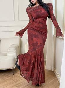 Modelyn 女士优雅花卉印花露肩喇叭袖上衣和鱼尾下摆半身裙 2 件套 - 紅色 - 查看 5