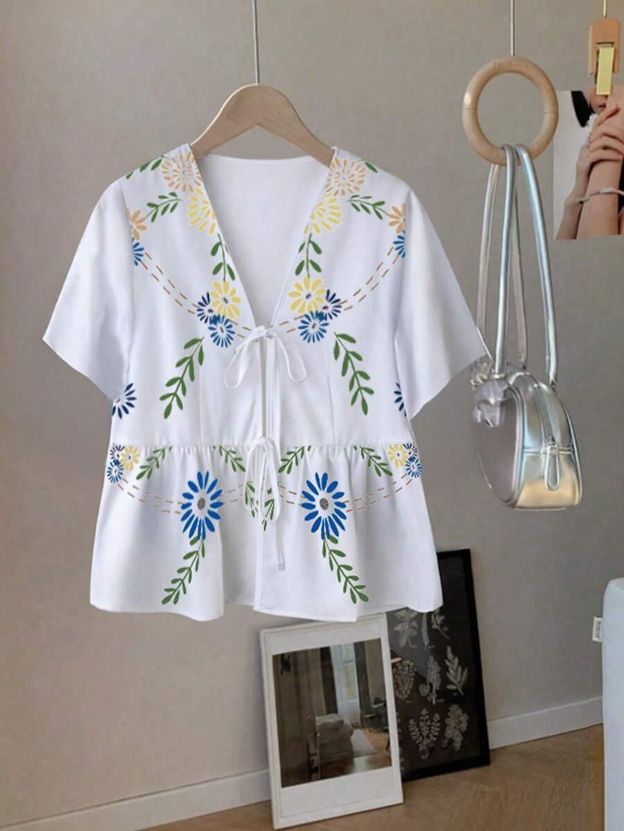 SHEIN LUNE Plus Size V-Neck Floral Print Tie Waist Peplum Blouse - White - View 1