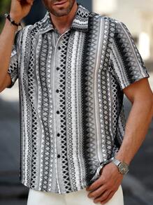 Manfinity RSRT Men's Casual Daily Wear, Perfect For Seaside Vacations, Featuring An INS-Style Bohemian Multicolor Vertical Striped Crochet-Knit Textured Jacquard Short-Sleeve Casual Vacation Shirt. It Has Button Detailing, Making It Suitable For Hawaiian Beach Getaways, Music Festivals, And Everyday Wear. This Shirt Also Makes A Great Gift For Boyfriends Or Husbands. Men's Multi-Color Striped Textured Fabric Short Sleeve Shirt , Summer Shirts For Men , Casual Shirts For Men , Vintage Shirts For Men