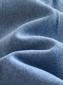 SHEIN Vintaside Kids Set di top a maniche corte casual e pantaloncini di jeans lavati alla moda per bimbi, neonati/bambini piccoli, adatto per uso quotidiano, campeggio in famiglia, pranzo o shopping