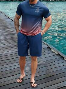 ResortEase Plus Size Men's Gradient Coconut Tree Printed T-Shirt And Shorts Set, Vacation