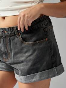 MISSGUIDED PLUS Plus Size Roll Up Denim Shorts High Rise Vintage Wash Casual Summer Cotton Jean Shorts With Classic 5-Pocket Design Perfect For Beach Vacation Festival - Black - View 5