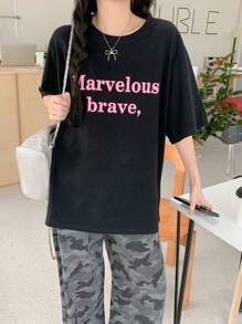 DAZY 女士休闲字母印花圆领短袖 T 恤、图案 T 恤 - 黑色 - 查看 3