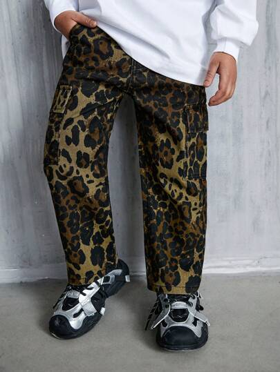 Young Boys Casual Loose Straight Fit Jeans With Cargo Pockets And Leopard Print, Coffee Brown Color