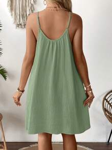 SHEIN Vestido de tirantes casual de maternidad con volantes de color liso para vacaciones