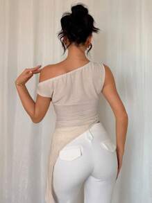 Chiquease Women's Elegant Solid Color Asymmetrical Hem Fitted Blouse Top