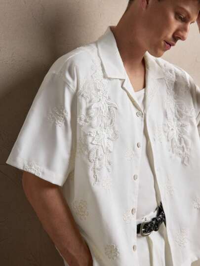 SHEIN X Scheana Chemise blanche ample à manches courtes, couleur unie, décontractée, en tissage pour hommes