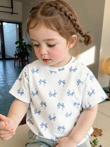 متعدد الألوان