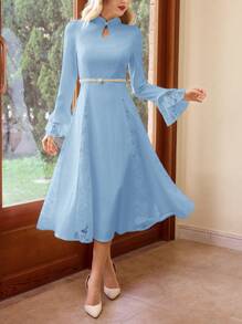 Vintamour 优雅复古 A 字形中式锁眼领撞色蕾丝喇叭袖连衣裙