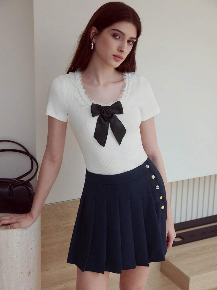 MOTF STUDIO BUTTON DECOR PLEATED SKIRT