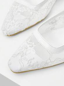 MOTF PREMIUM CONTRAST LACE SQUARE TOE FLATS - White - View 6