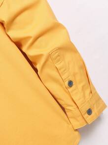Manfinity Hypemode Men's Casual Yellow Denim Shirt With Long Sleeves Chest Pockets And A Shirt Collar