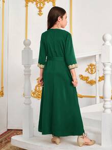 Tween Girl Middle Eastern Gold Thread Woven V-Neck 3/4 Sleeve Long Robe With Belt & Long Dress - Dark Green - View 2