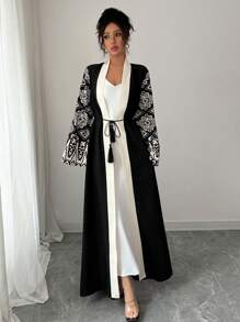 Calvaya New Waisted Design Sense Black & Apricot Color Block V-Neck Straight Fit Casual Cardigan, Elegant, With Monochrome Pattern, High-End