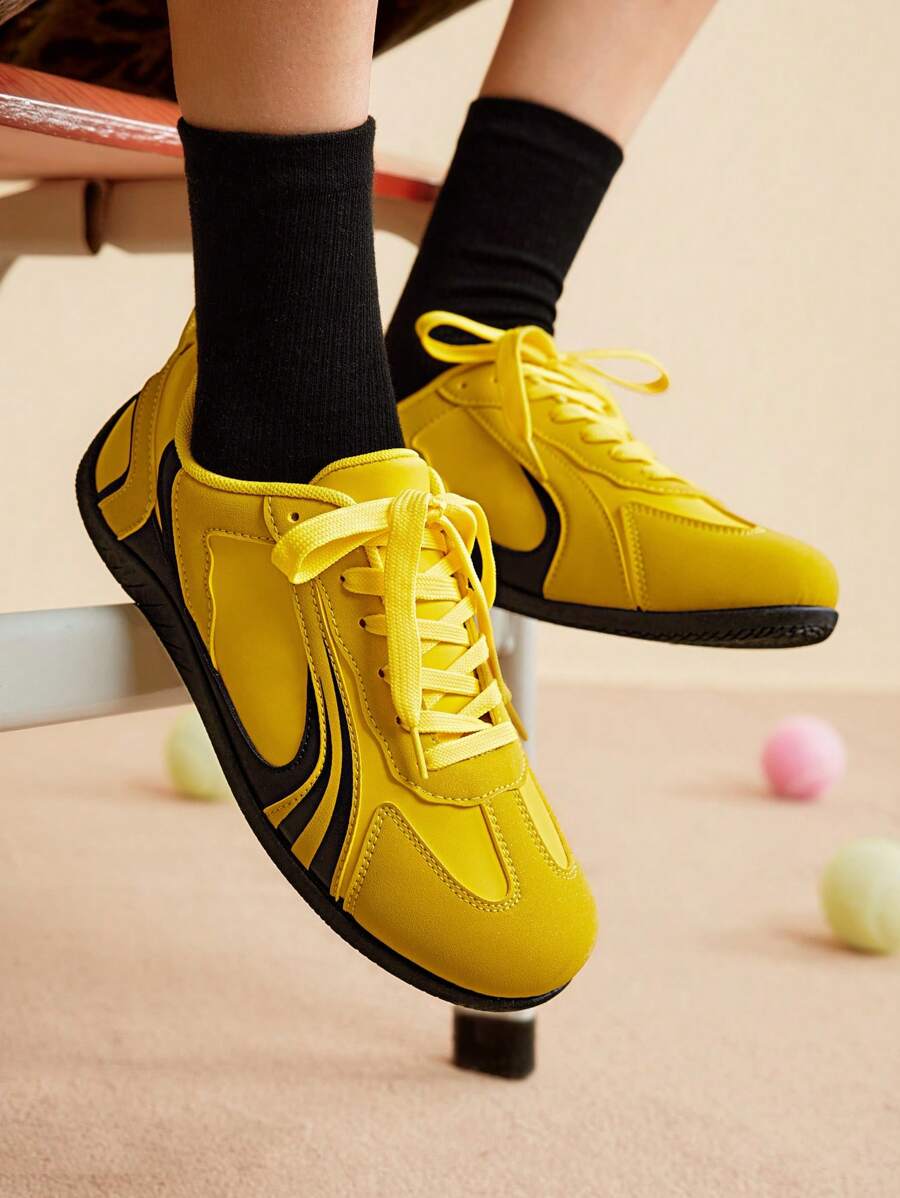 CUCCOO EASI Women's Fashionable Sports Shoes - Minimalist & Practical Multi-Function Tainers