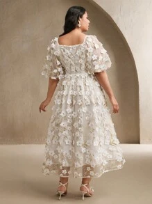 Anewsta 白色修身刺绣短袖连衣裙 - 白色 - 查看 3