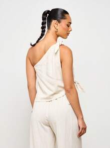 AiiRZ Élégant Top asymétrique à une épaule avec détail de nœud sur le côté. Tenue de vacances, soirée d'été, style de mariage. Blouse de style vacances - Nude - Voir 2