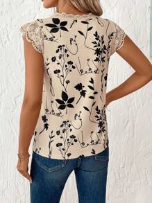 SHEIN Clasi Camiseta con estampado floral, parches de encaje, estilo minimalista adecuada para el verano