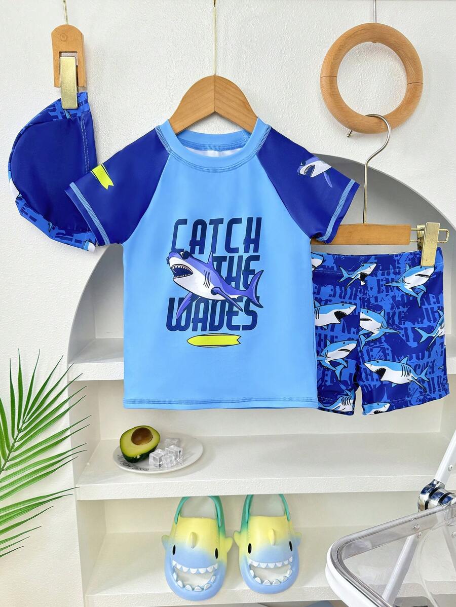 Young Boy Cute Cartoon Shark Print Two-Piece Swimsuit Set With Swimming Cap - Multicolor - View 1