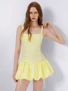 SHEIN Unity Punk-Romantic Collegiate Style Dark Blue Striped Tie Strap Bow Decorated Camisole Dress With Pleated Hem For Women - Yellow - View 4