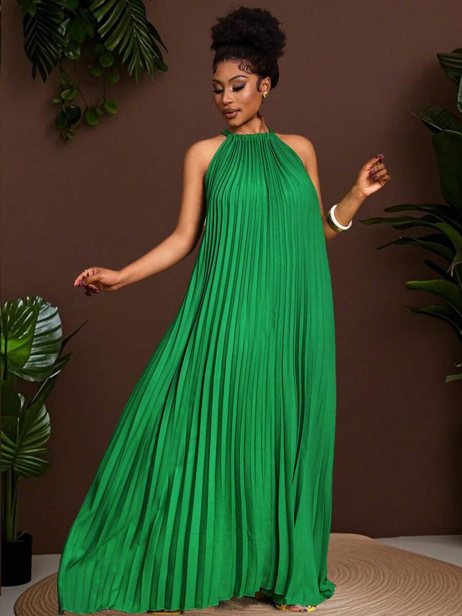 Slaydiva Plus Size Spring And Summer Casual Vacation Light Vacation Daily Dating Halterneck Sleeveless Pleated A-Hem Loose Dress Dark Green Women's Plus Size Dress-A - Green - View 1