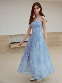 MOTF STUDIO فستان خط أ مطرز بالزهور