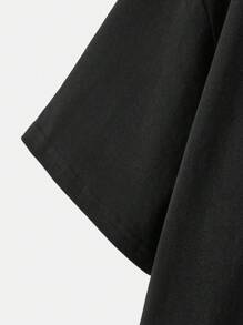Supernatural X SHEIN T-shirt à col ras-du-cou à manches courtes pour hommes avec imprimé de lettre et de portrait