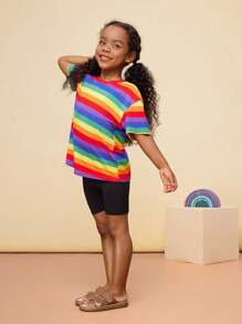 Set de 2 piezas CutesyCutie: Camiseta holgada de cuello redondo con rayas de arcoíris de punto y pantalones cortos de punto, para niñas jóvenes, conjunto de 2 piezas de accesorios para niñas jóvenes, conjunto de 2 piezas de parte superior para niñas jóvenes, conjuntos de ropa para niñas jóvenes de manga corta, ropa de primavera y verano