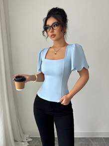Elenzga 时尚法式纯色贝壳边泡泡袖短款上衣，优雅泡泡袖方领修身 T 恤 - 淺藍色 - 查看 2
