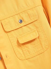 Manfinity Hypemode Men's Casual Yellow Denim Shirt With Long Sleeves Chest Pockets And A Shirt Collar
