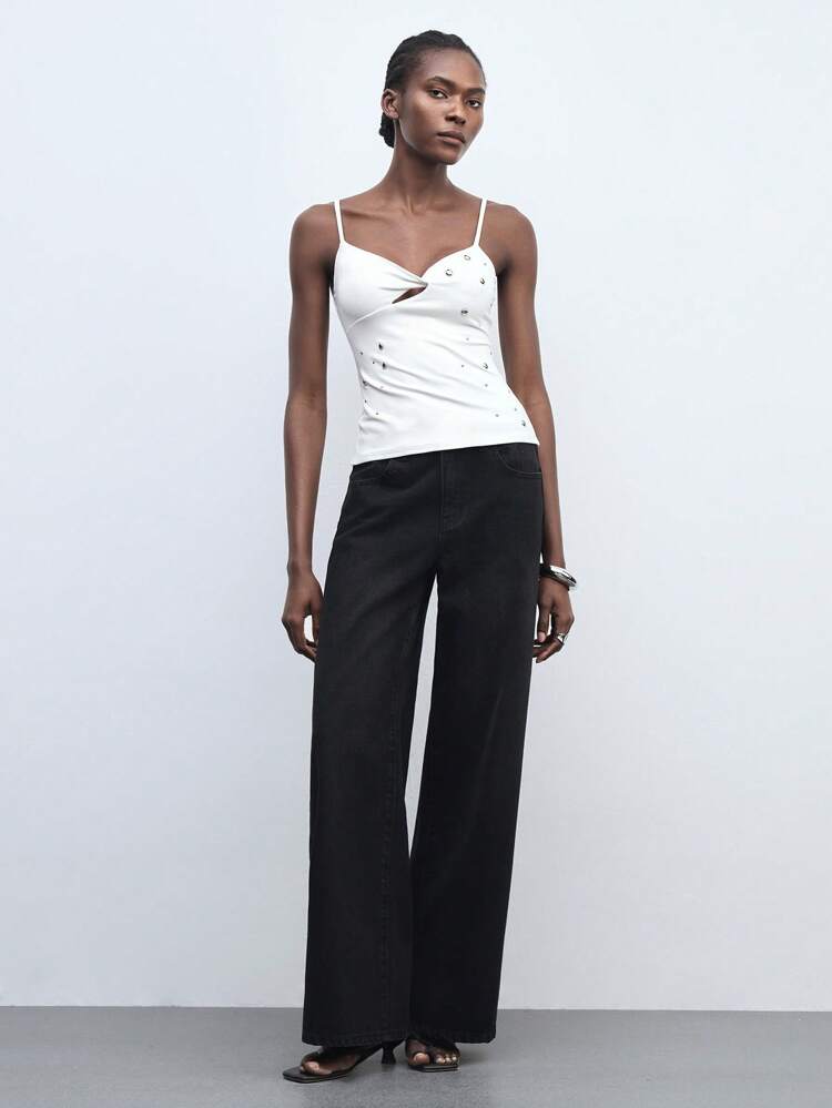 SHEIN Maija 2026 New Casual Modern Fashion Comfortable Women Metal Round Buckle Camisole Top, Suitable For Music Festival, Beach Trip, Daily Casual, Urban Resort, Suitable For Outgoing, Party, Wedding Guest, Retro Style, Graduation Season Easter Airport For Women,Women Easter Summer Easter Women Party Top Beach Summer Holiday Beach Vacation Summer Going Out Graduation