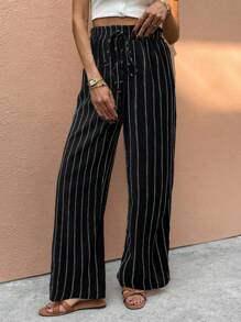 SHEIN Frenchy Women's Casual Vacation Striped Straight Leg Pants,Business Casual Woman Winter Chic Spring Holiday Resort - Black and White - View 5