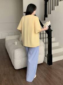 Dazy Plus Conjunto de pijama de talla grande de blusa holgada y pantalones con estampado de dibujos animados, ropa de dormir y de hogar, amarillo mantequilla primavera/verano