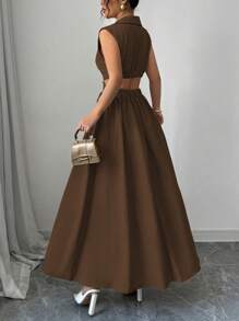 Elenzga 女式卡其色 V 领腰部细节无袖连衣裙 - 咖啡 - 查看 2