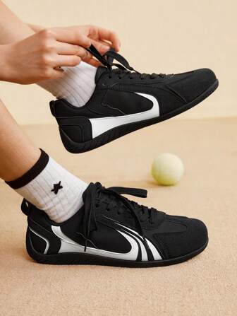 CUCCOO EASI 女士时尚运动鞋，简约实用的多功能收纳袋