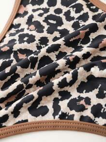 SHEIN Swim Ladies Leopard Print Bandeau Bikini Set (Random Print) For Summer Beach Vacation - Multicolor - View 5