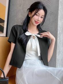 DAZY Chaqueta de mujer con cuello redondo, manga corta, decoración de lazo y bloques de color, linda y casual para el verano