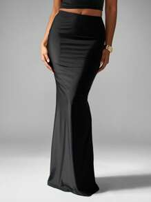 MISSGUIDED 优雅长款鱼尾裙 晚装 及地长裙 修身裙 特殊场合 派对 婚礼 宾客 职业装 办公室 工作服 正式礼服 - 黑色 - 查看 1