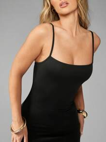 MISSGUIDED 吊带方领修身晚礼服，及地长款紧身连衣裙，适合正式婚礼宾客、特殊场合、舞会等场合，尽显纤细身形。 - 黑色 - 查看 6