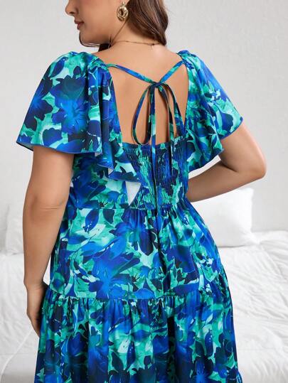 SHEIN Privé 大码女式浪漫度假盖袖 V 领荷叶边花卉印花连衣裙，适合毕业典礼、文艺复兴博览会