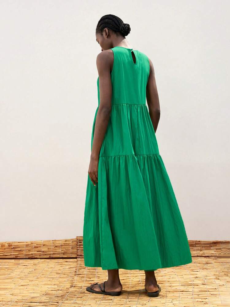 SHEIN Maija Women's Emerald Green Oversized Tiered Ruffle Round Neck Summmer Casual Vacation Holiday Dress,Modern Patchwork Ruched Beach/Boho Style Jade Green