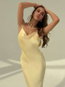 Aloruh Women's Backless Floral Decor Elegant Satin Dress,Butter Yellow,Rave Outfits Festival - Yellow - View 4