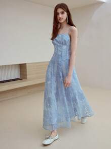 MOTF STUDIO فستان خط أ مطرز بالزهور