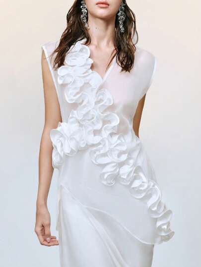 SHEIN Unity Women's Elegant V-Neck Casual 3D Floral Organza Sleeveless Top,White Top,Summer For Women,Vacation