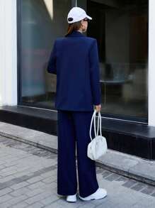 RueChic Set di due pezzi da donna con dettagli di bottoni e tasche, tinta unita