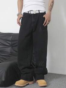 Manfinity Homme Men's Letter Embroidered Pocket Wide Leg Loose Black Jeans - Black - View 1
